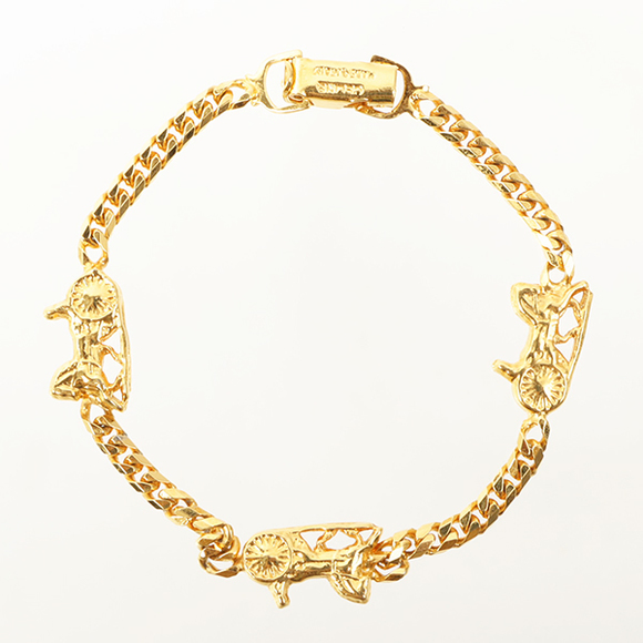 CELINE Horse Carriage Plate Chain Bracelet - Picture 3 of 9